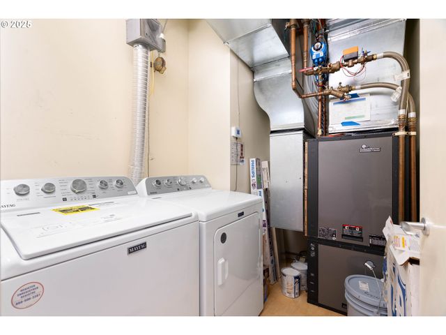 3570 S RIVER Pkwy 1711, Portland, OR 97239