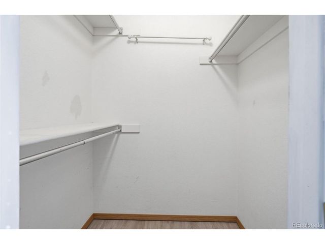 12043 E Hoye Dr, Aurora, CO 80012