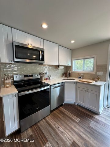 804 Pensacola Road, Forked River, NJ 08731