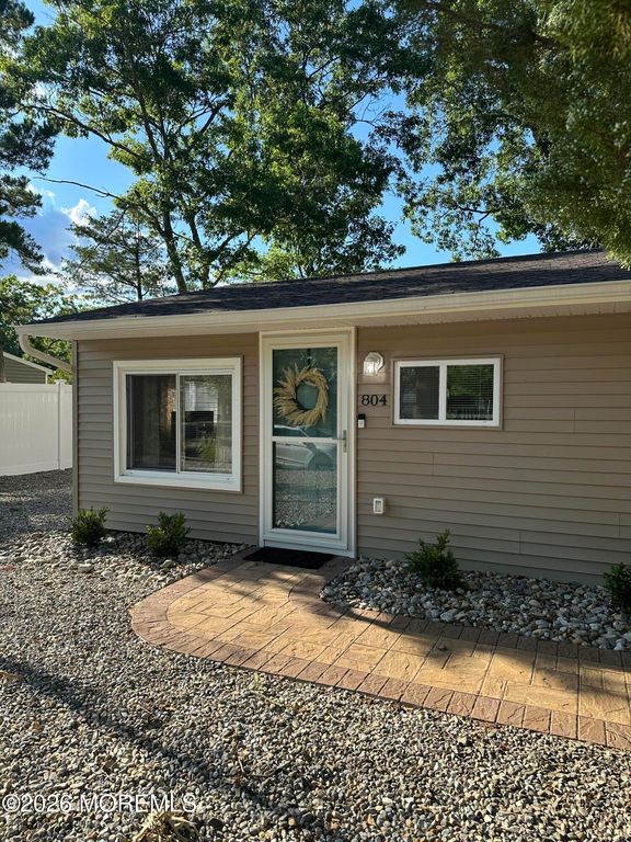 804 Pensacola Road, Forked River, NJ 08731