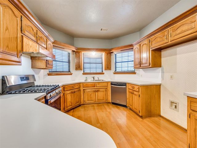 11619 Zandra Avenue, Midwest City, OK 73130