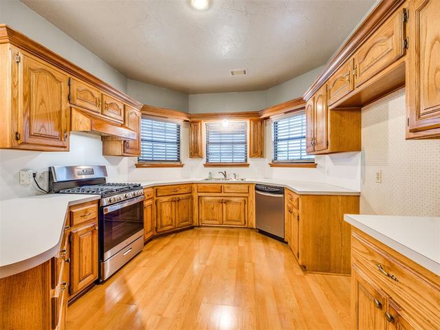 11619 Zandra Avenue, Midwest City, OK 73130