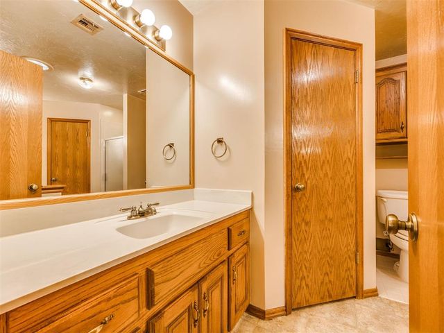 11619 Zandra Avenue, Midwest City, OK 73130