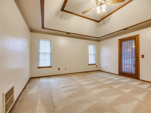 11619 Zandra Avenue, Midwest City, OK 73130