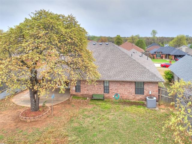 11619 Zandra Avenue, Midwest City, OK 73130