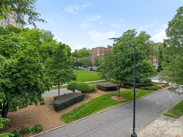 212 W 10th Street 3, Charlotte, NC 28202