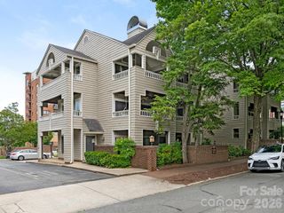 212 W 10th Street 3, Charlotte, NC 28202