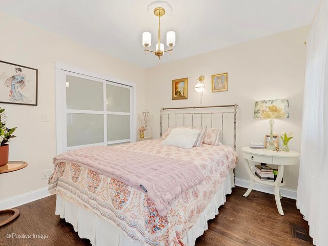 318 Bluff Avenue, La Grange, IL 60525