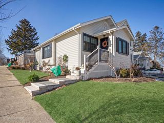 318 Bluff Avenue, La Grange, IL 60525