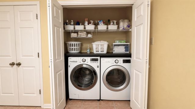 909 JOE DR, Collierville, TN 38017