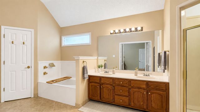 909 JOE DR, Collierville, TN 38017