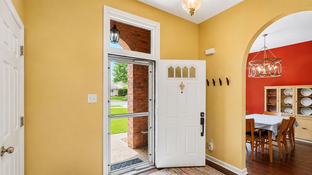 909 JOE DR, Collierville, TN 38017