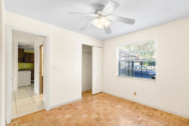 4619 Gladiator Circle, Greenacres, FL 33463