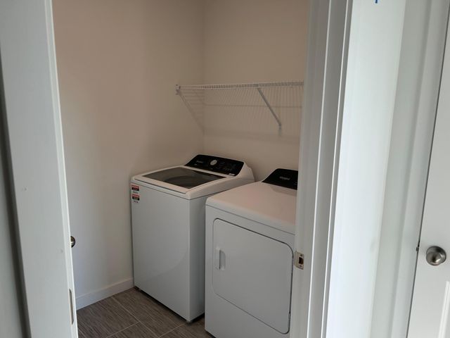 17935 Genoa Drive, Lakeville, MN 55044