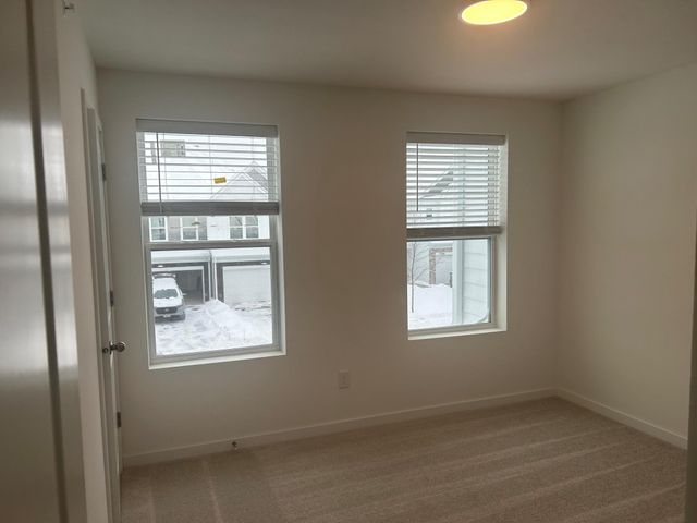 17935 Genoa Drive, Lakeville, MN 55044