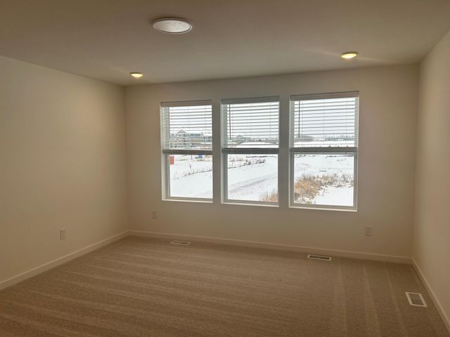 17935 Genoa Drive, Lakeville, MN 55044