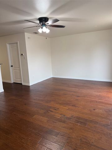3012 Timber Ridge Lane, Mesquite, TX 75181