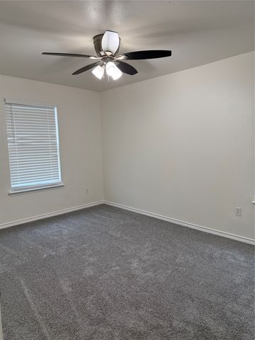 3012 Timber Ridge Lane, Mesquite, TX 75181