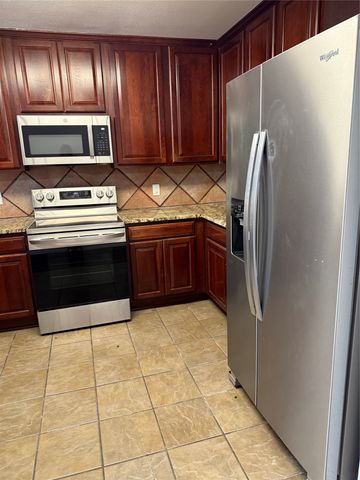 3012 Timber Ridge Lane, Mesquite, TX 75181