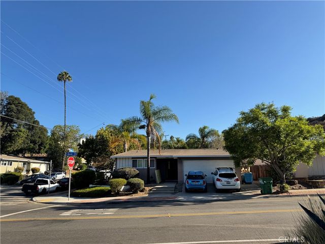5402 Baja Drive, San Diego, CA 92115