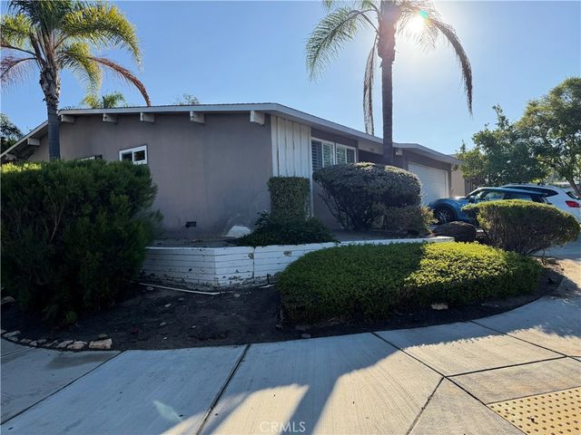 5402 Baja Drive, San Diego, CA 92115