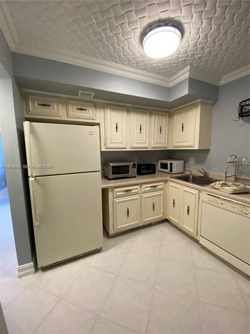 2049 S Ocean Dr 503, Hallandale Beach, FL 33009