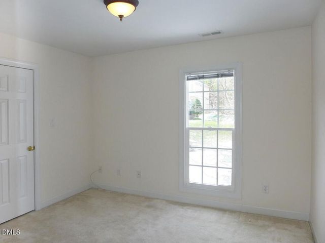 5 Lakehurst Court, Durham, NC 27713