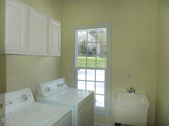 5 Lakehurst Court, Durham, NC 27713