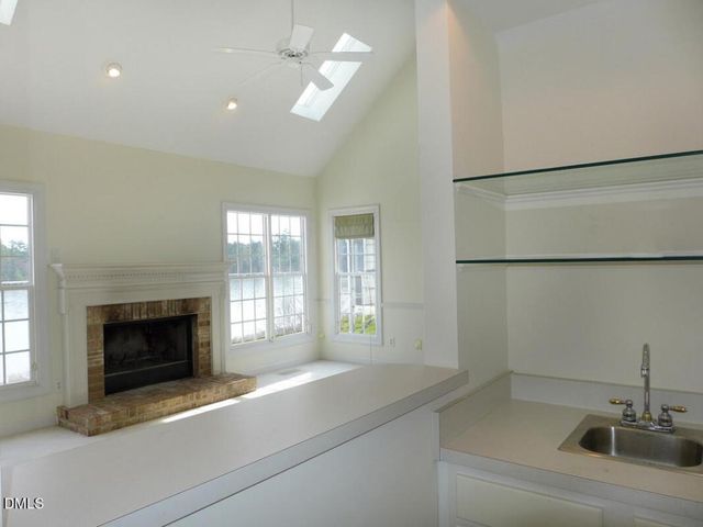 5 Lakehurst Court, Durham, NC 27713