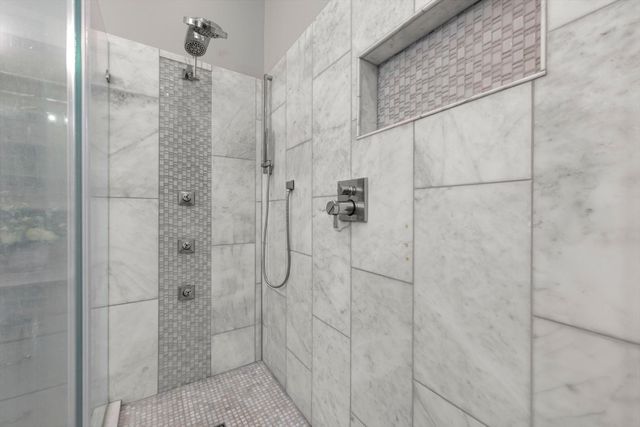 18244 88th Place N, Maple Grove, MN 55311