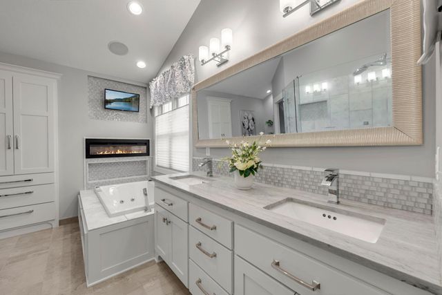 18244 88th Place N, Maple Grove, MN 55311