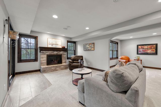 18244 88th Place N, Maple Grove, MN 55311