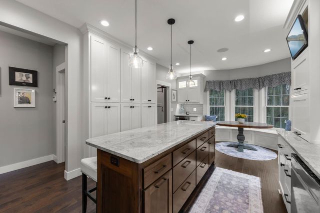 18244 88th Place N, Maple Grove, MN 55311