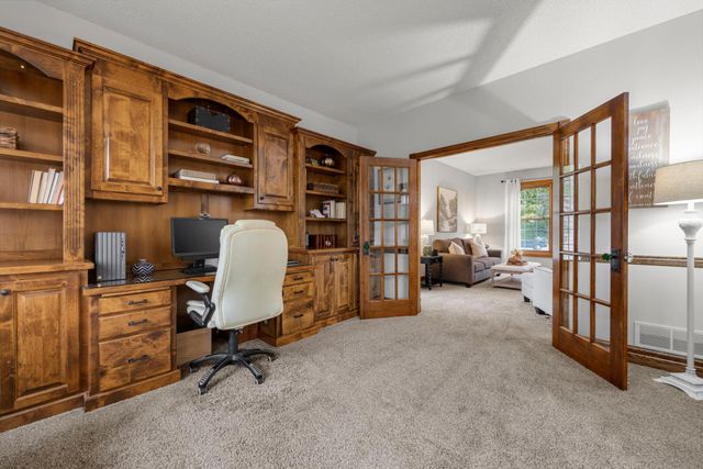 18244 88th Place N, Maple Grove, MN 55311