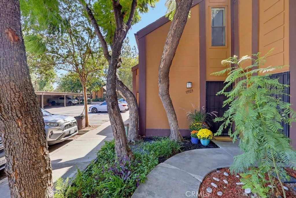 13923 Bayside, Norwalk, CA 90650 — photo 4