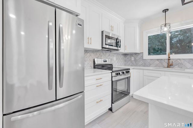 178 Osborn Road, Naugatuck, CT 06770
