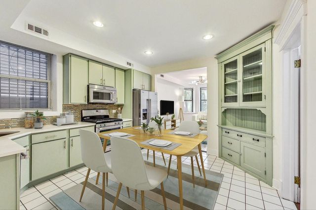 1428 W Edgewater Avenue G, Chicago, IL 60660