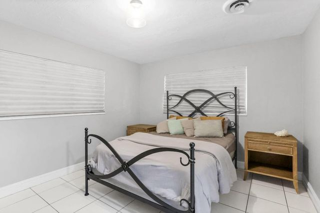 1701 NE 63rd Court, Fort Lauderdale, FL 33334