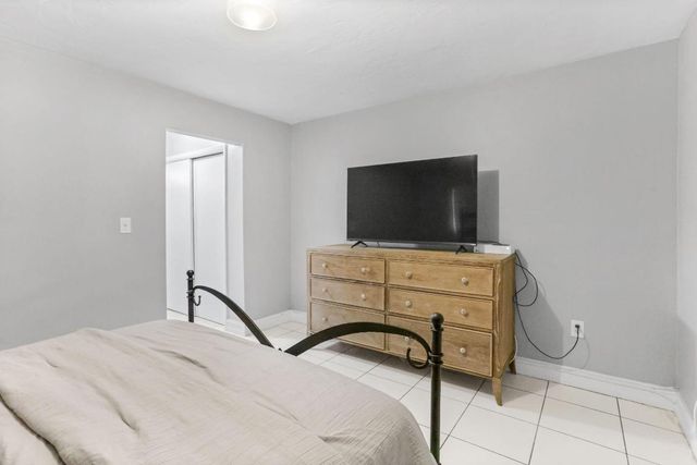 1701 NE 63rd Court, Fort Lauderdale, FL 33334