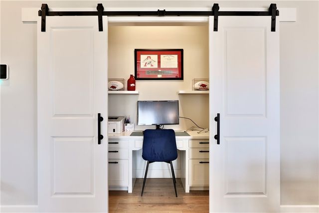 713 Saffron Avenue, Tontitown, AR 72762