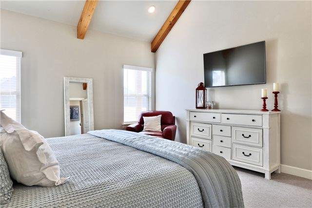 713 Saffron Avenue, Tontitown, AR 72762