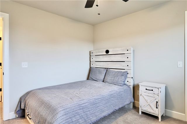 713 Saffron Avenue, Tontitown, AR 72762