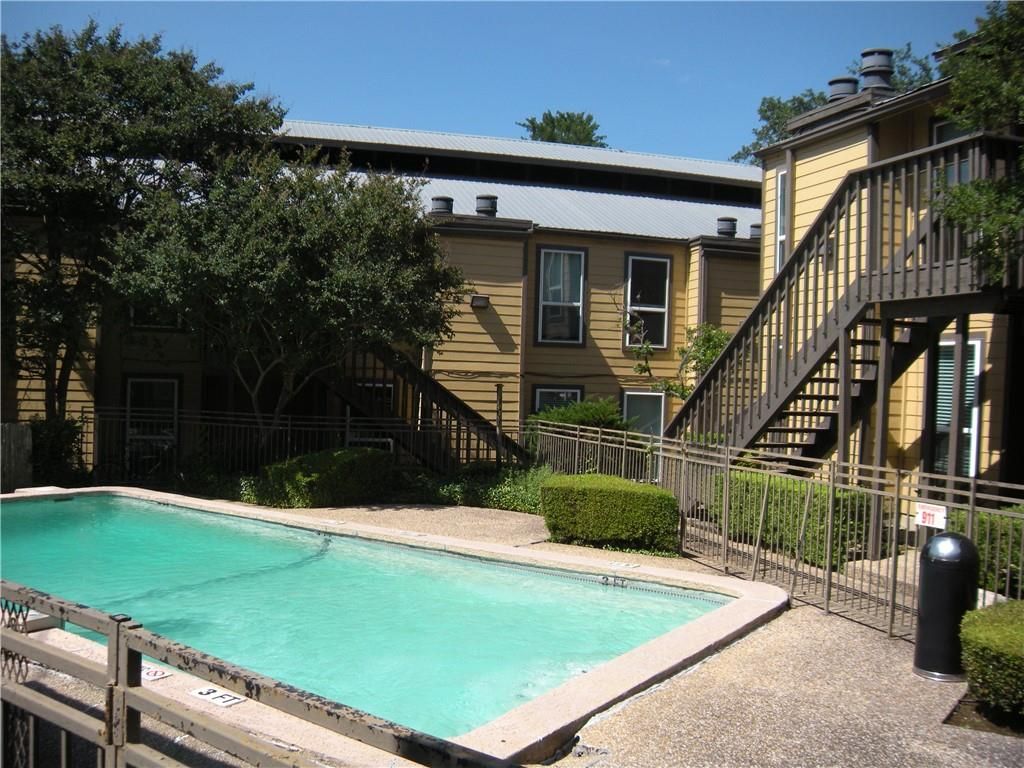 1000 W 26th ST 207, Austin, TX 78705