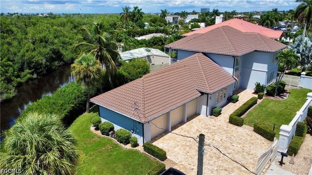 14370 McGregor BLVD, Fort Myers, FL 33919