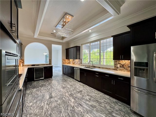14370 McGregor BLVD, Fort Myers, FL 33919