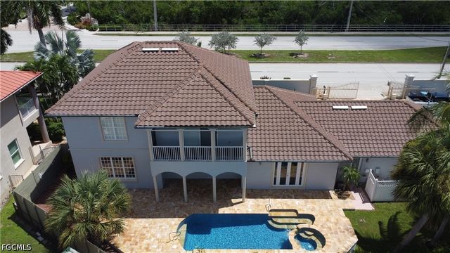 14370 McGregor BLVD, Fort Myers, FL 33919