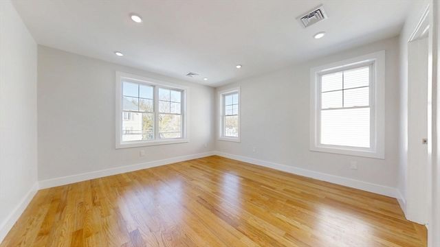 73A Trowbridge Street 73A, Belmont, MA 02478