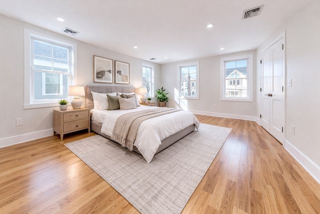 73A Trowbridge Street 73A, Belmont, MA 02478