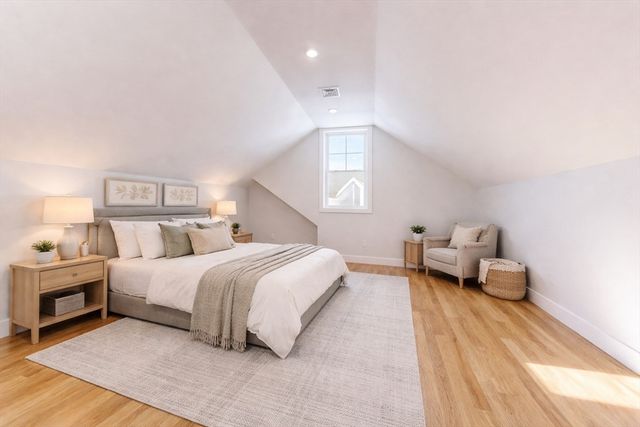 73A Trowbridge Street 73A, Belmont, MA 02478