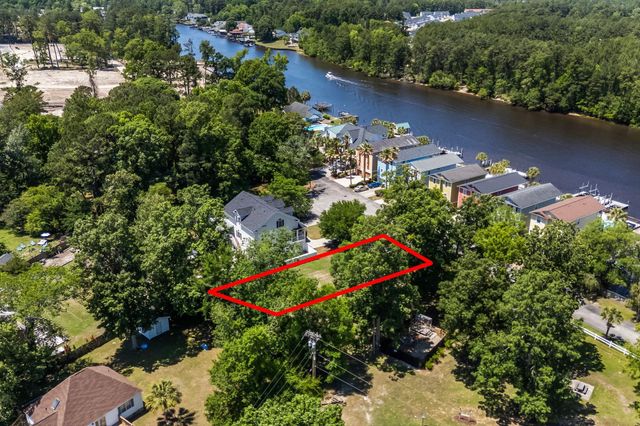 1328 Hidden Harbor Rd., Myrtle Beach, SC 29577